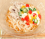 豚しゃぶの夏野菜とろろそうめん